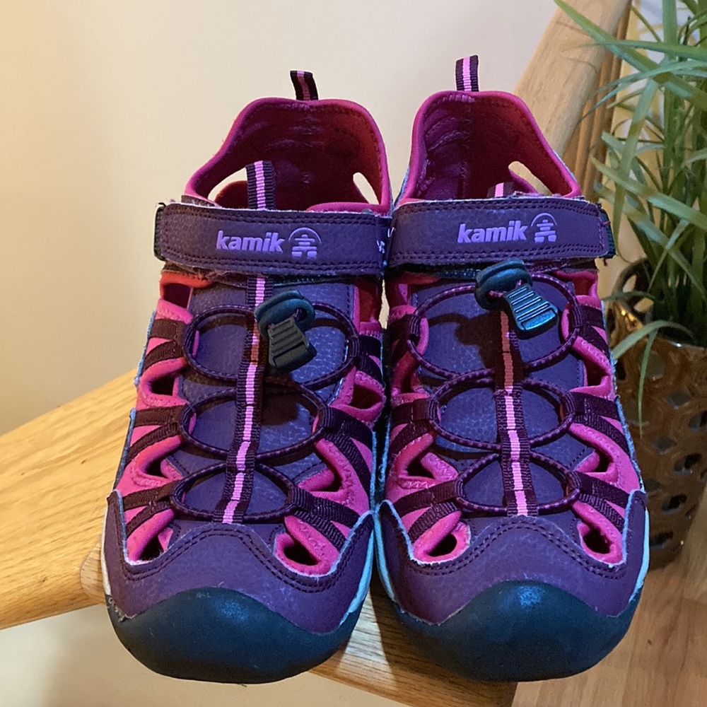 Kamik Sandals